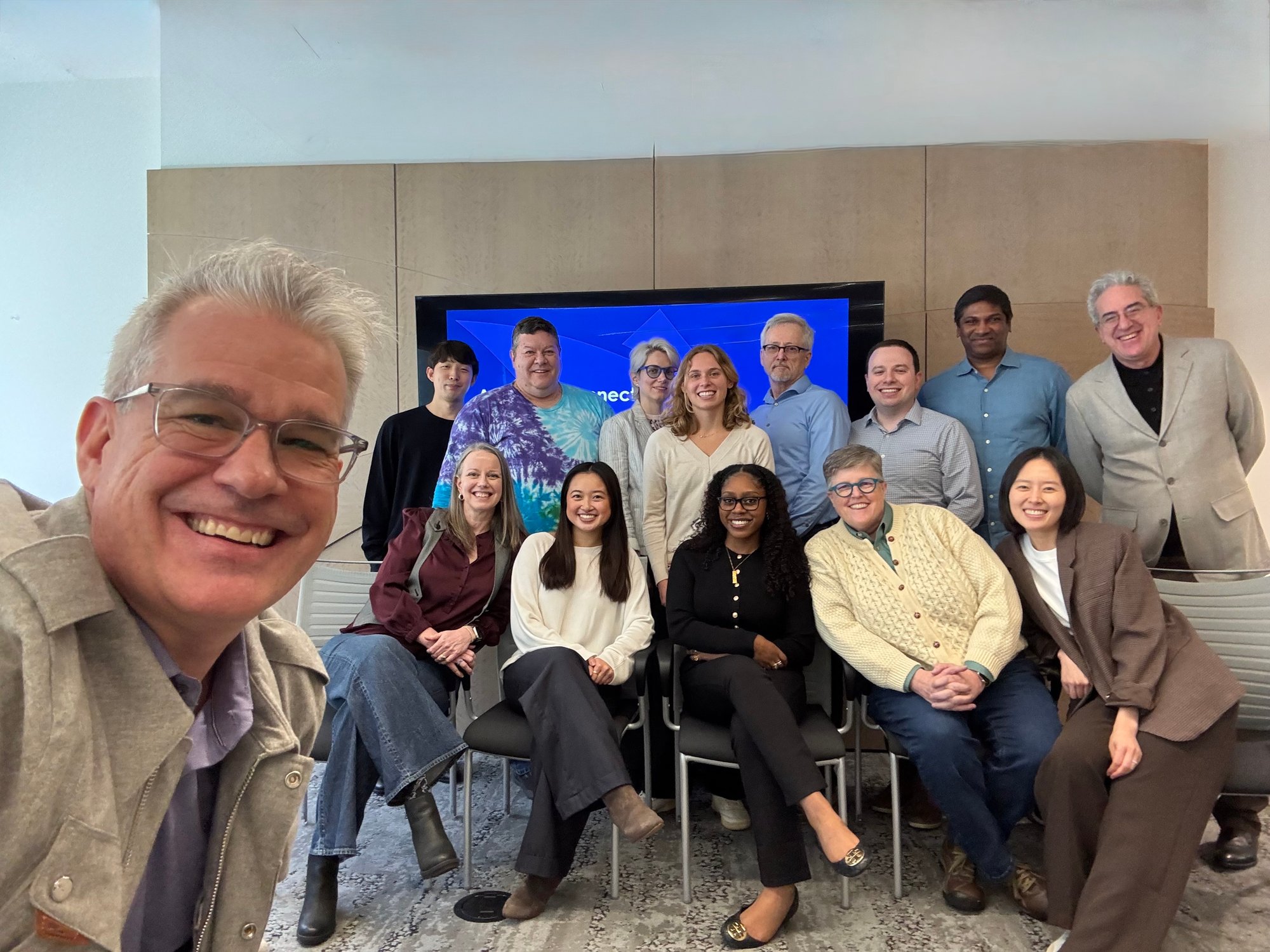 reconnect 26 Group Shot LI